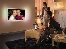 philips-32PDL7906M_08-lifestyle