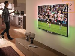Philips-47PFL6687-lifestyle